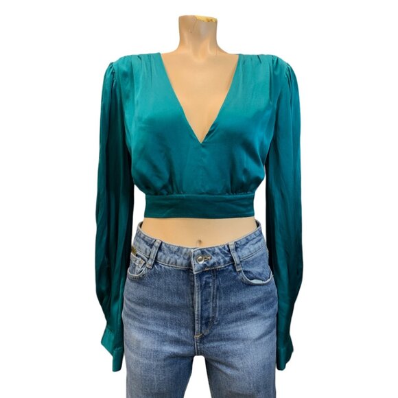 Bebe Cropped Size L - Picture 1 of 1
